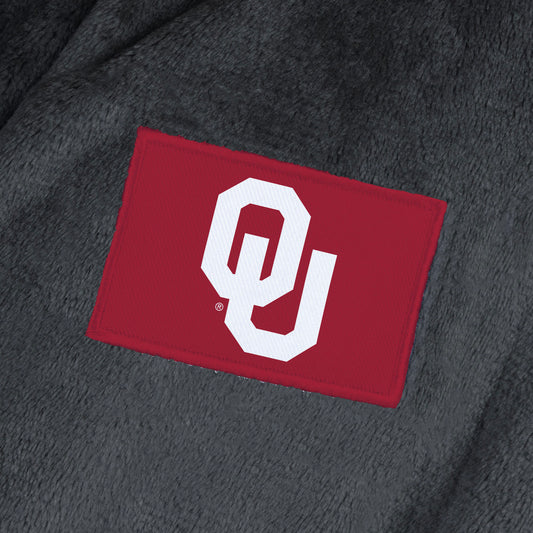 Oklahoma Sooners team color bathrobe patch