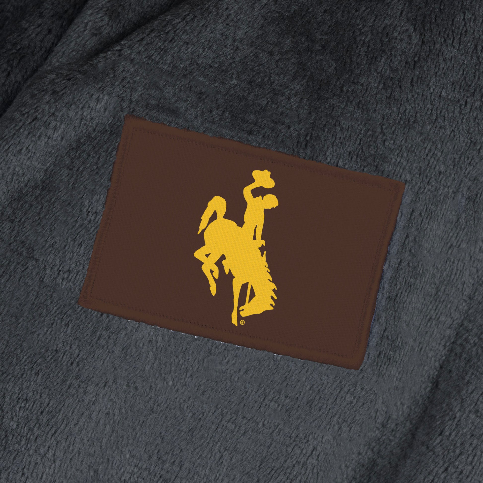 Wyoming Cowboys team color bathrobe patch