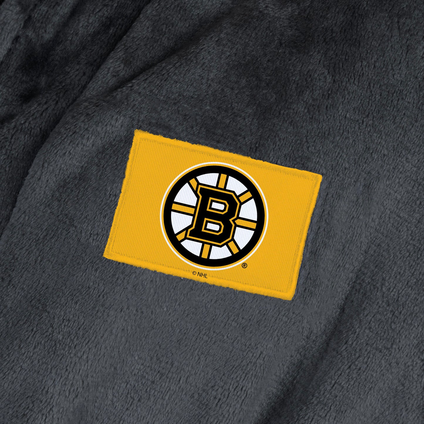 Boston Bruins Womens SHERPA bathrobe patch