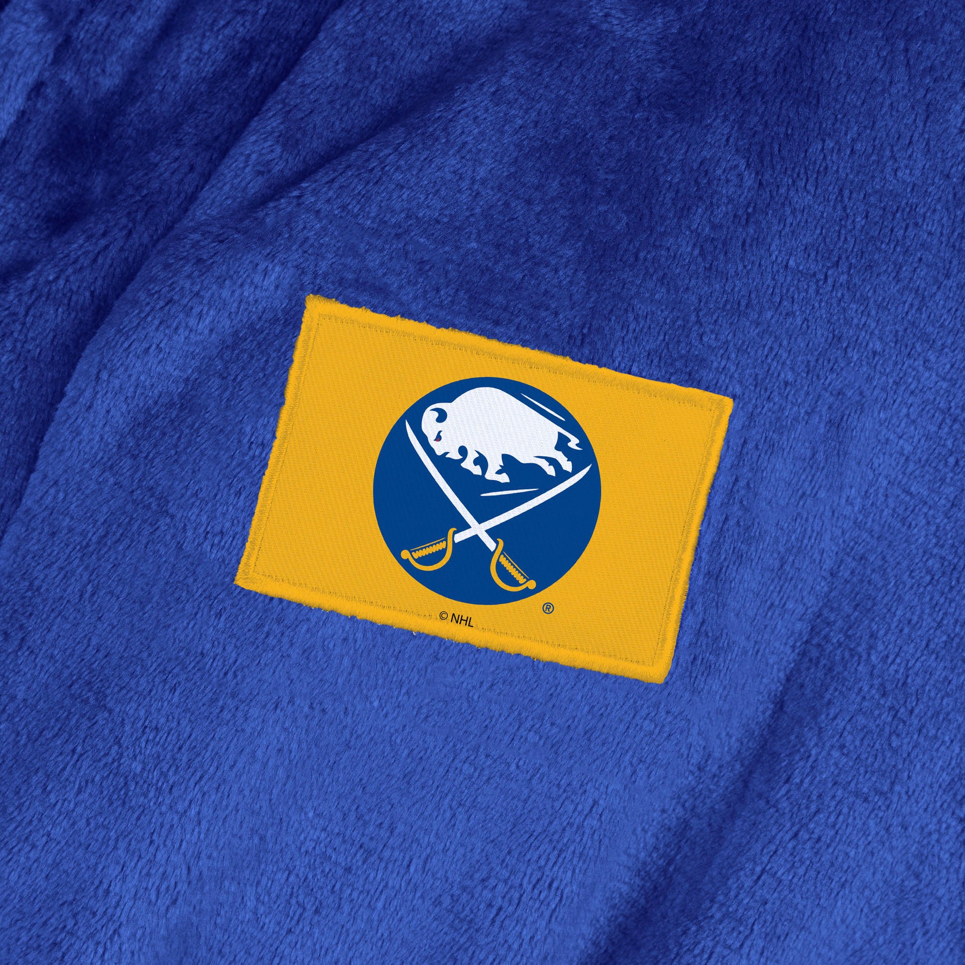 Buffalo Sabres Womens SHERPA bathrobe patch