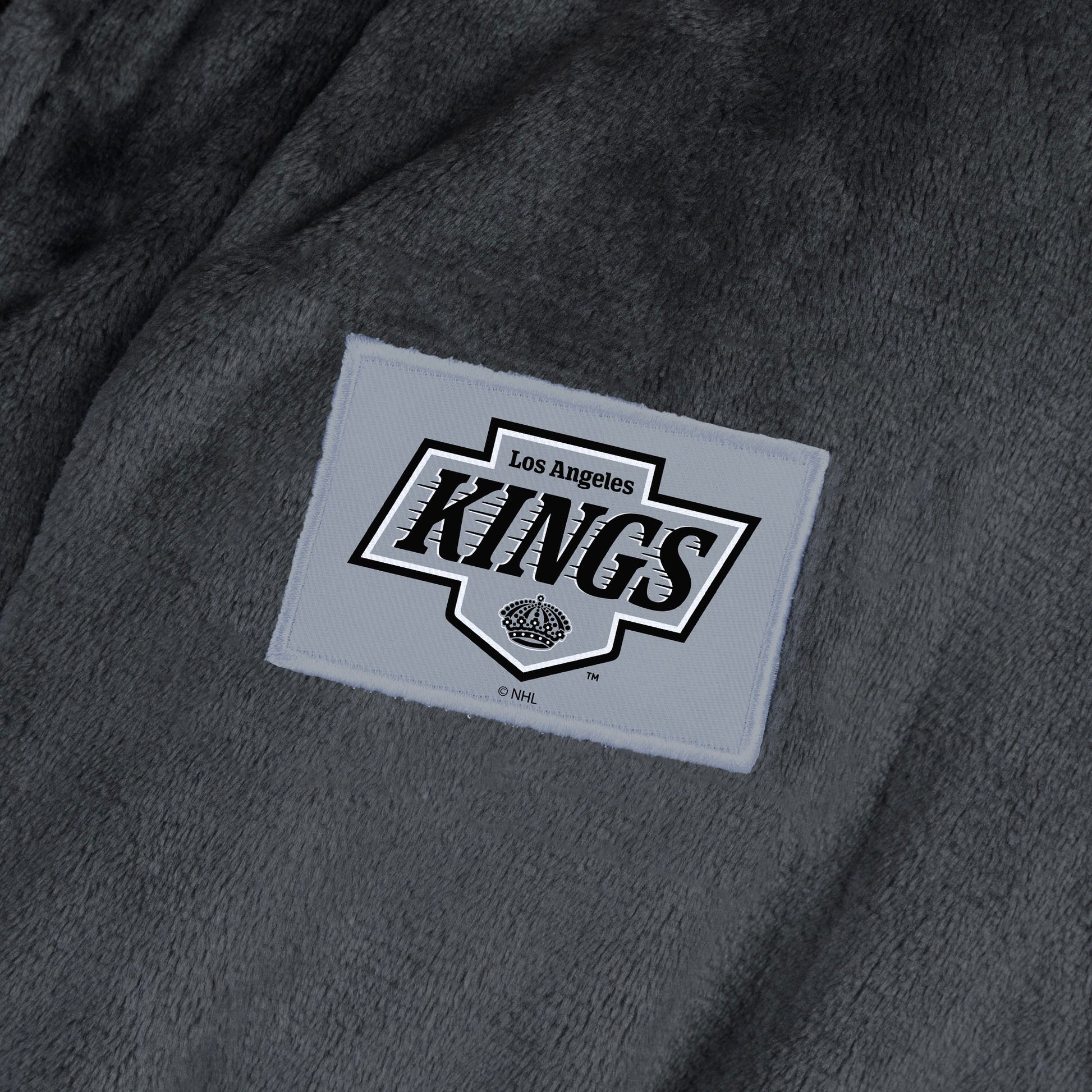 Los Angeles Kings Womens SHERPA bathrobe patch