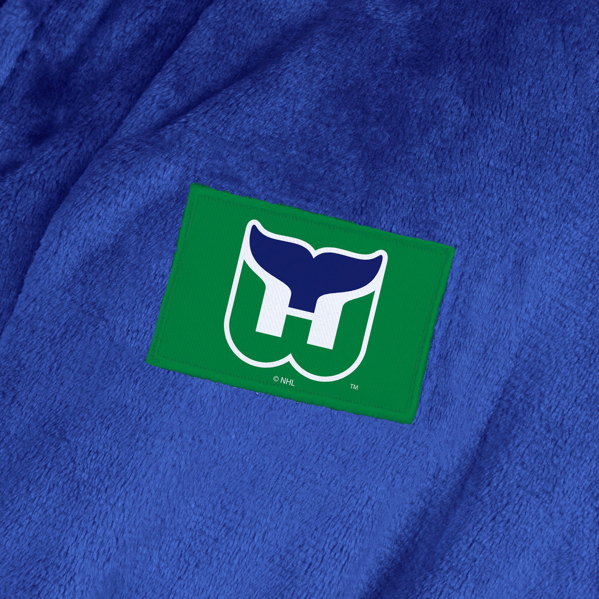 Hartford Whalers Womens SHERPA bathrobe patch