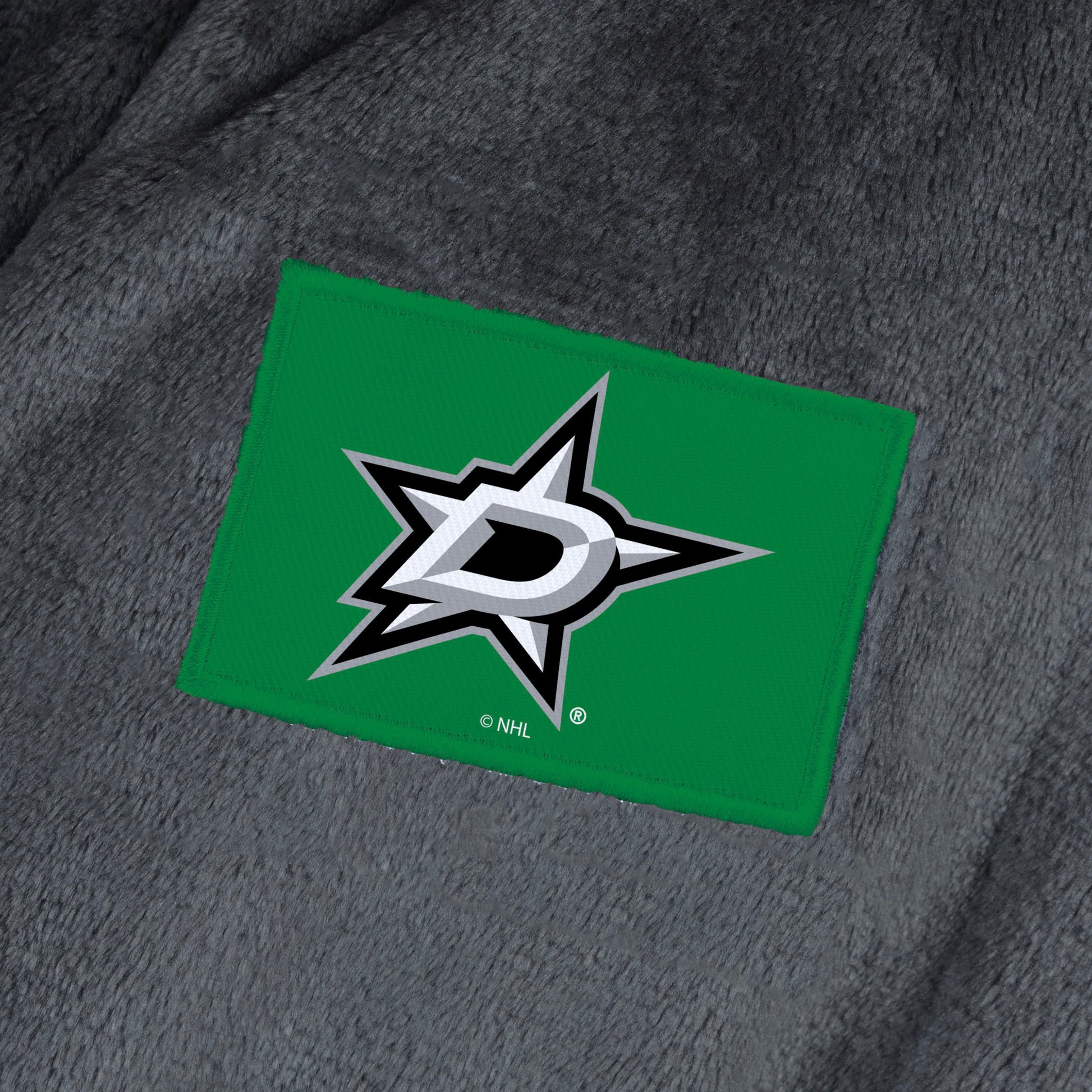 Dallas Stars team color bathrobe patch