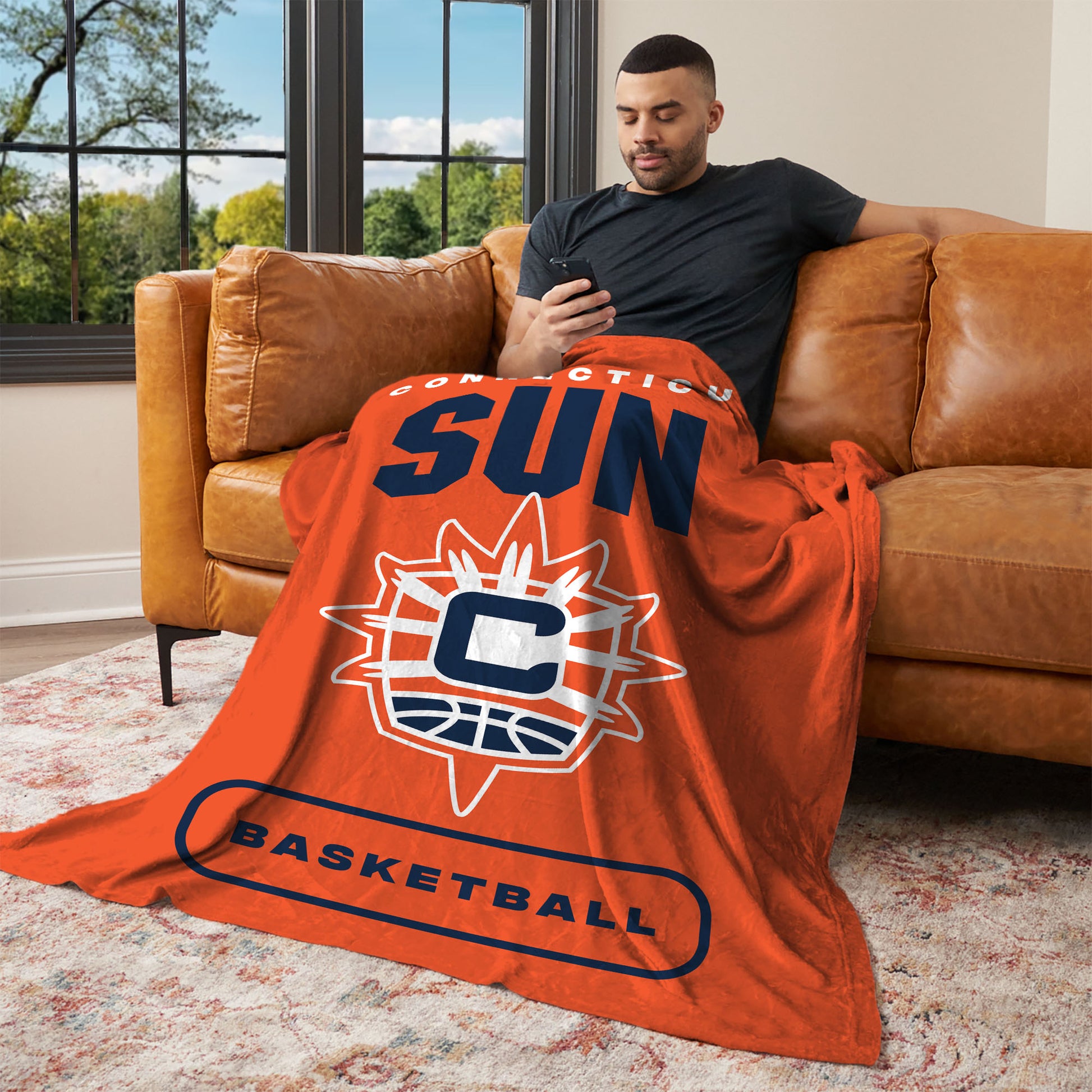 Connecticut Sun official silk touch throw blanket Lifestyle
