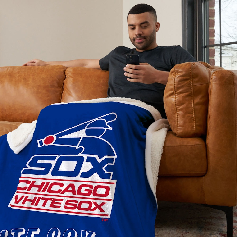 Chicago White Sox CC throwback sherpa blanket