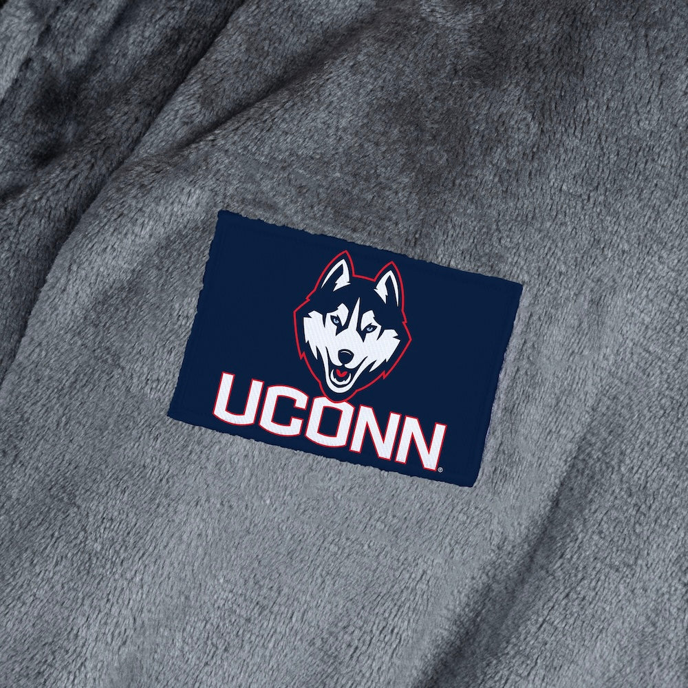 Connecticut Huskies silk touch charcoal bathrobe logo patch