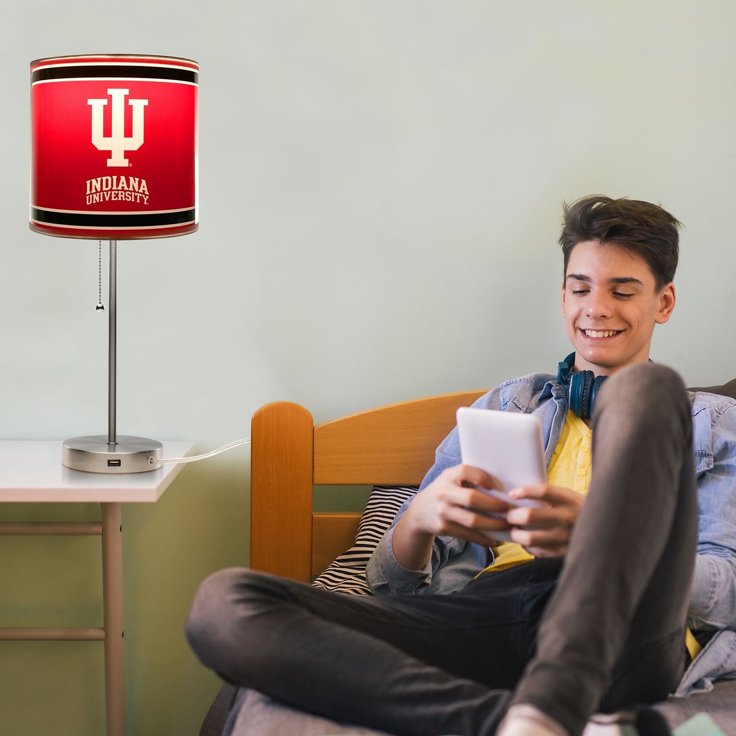 Indiana Hoosiers reading lamp