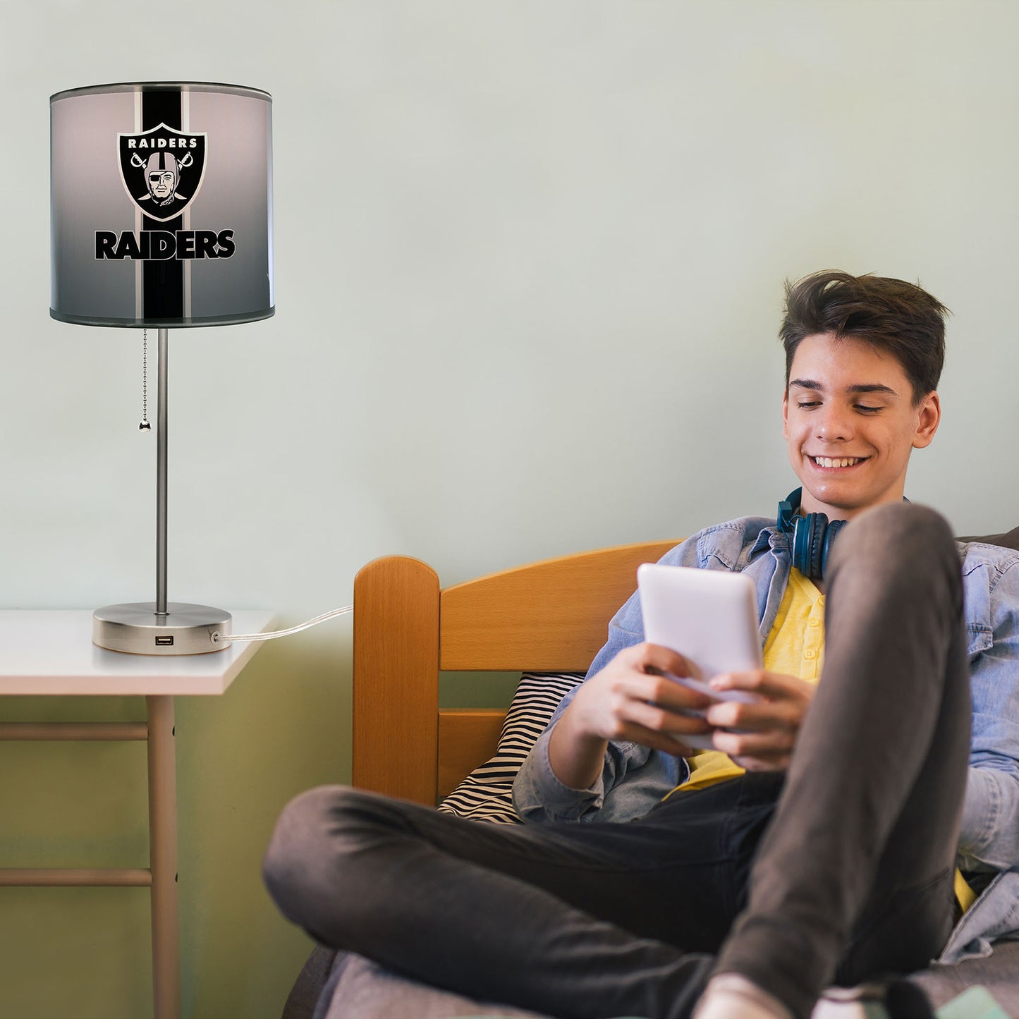 Las Vegas Raiders reading lamp