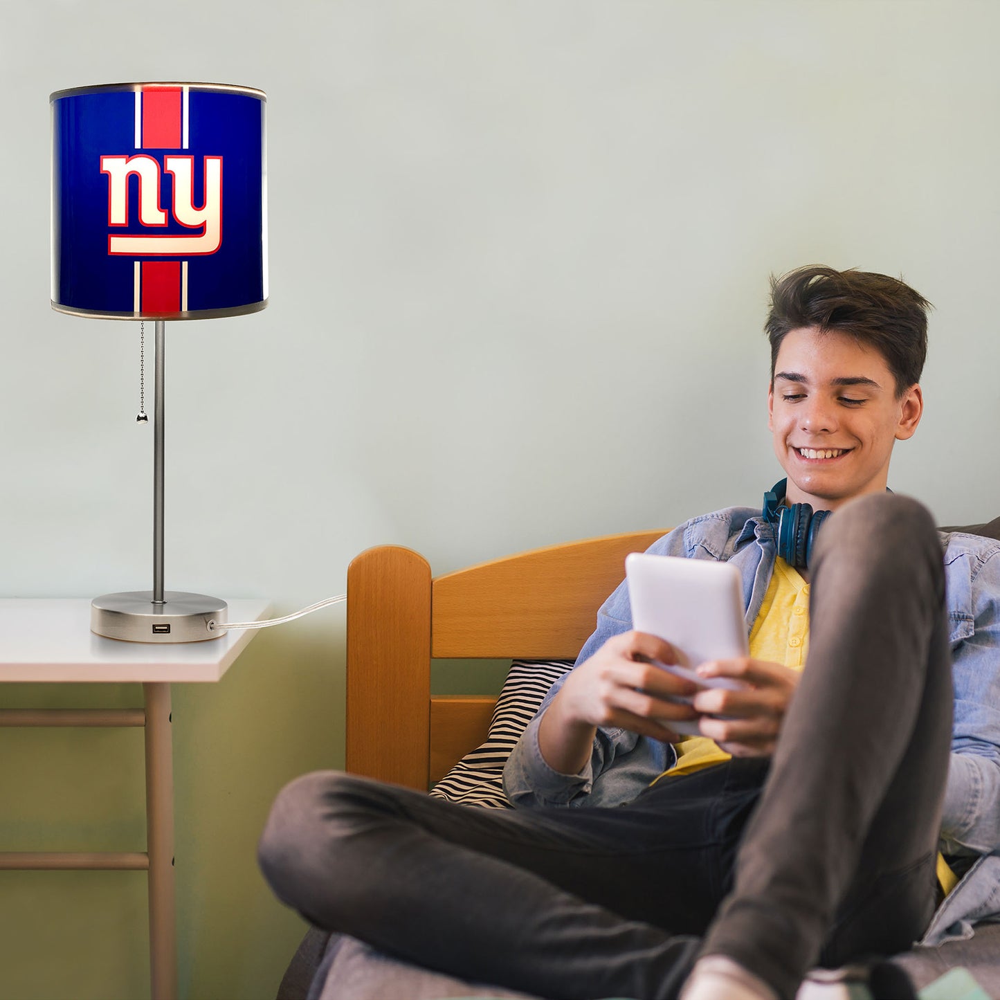 New York Giants reading lamp