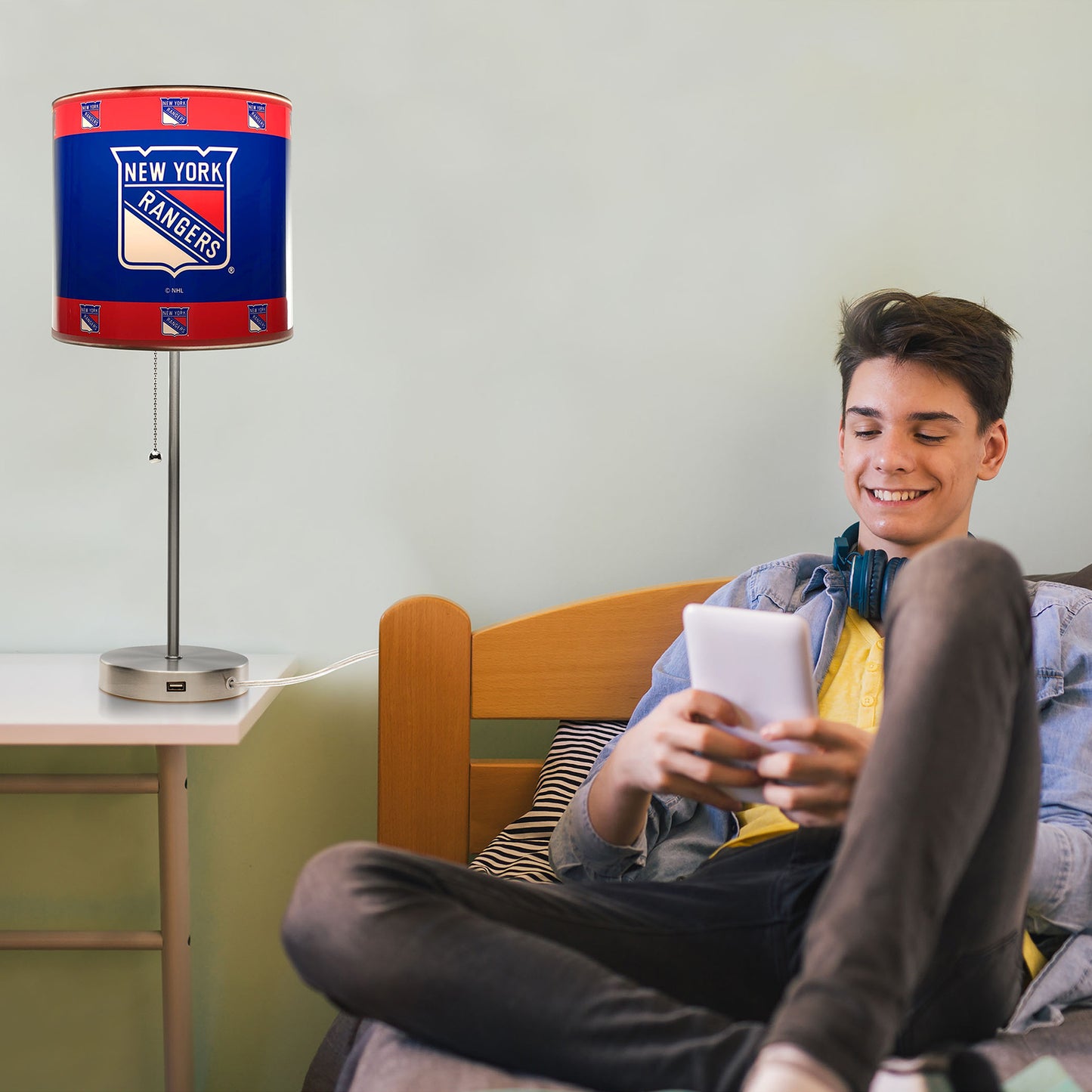 New York Rangers reading lamp