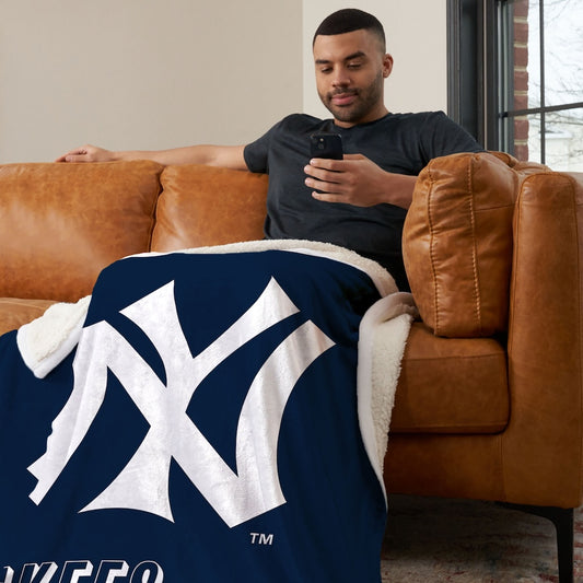 New York Yankees CC throwback sherpa blanket