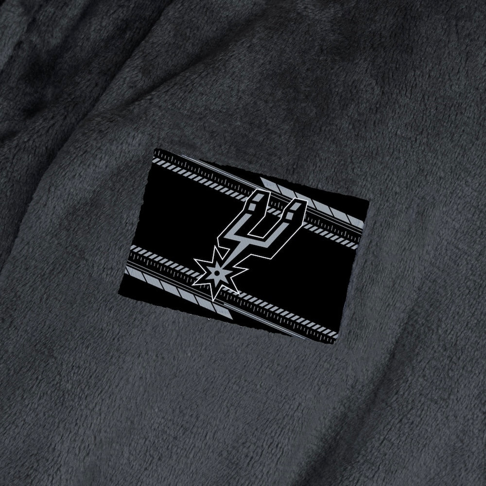 San Antonio Spurs team color bathrobe patch