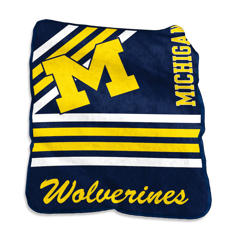 Michigan Wolverines Raschel throw blanket