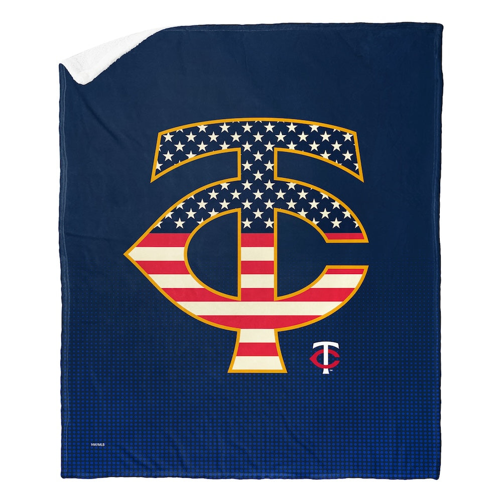 Minnesota Twins CELEBRATE Sherpa Blanket