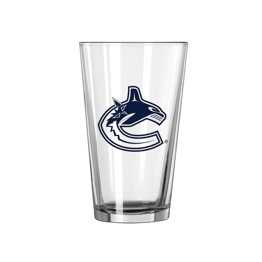 Vancouver Canucks pint glass