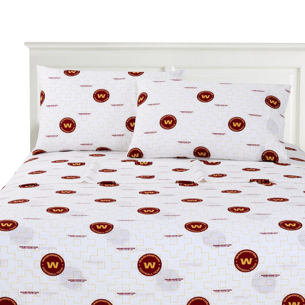 Washington Commanders logo bedsheet set