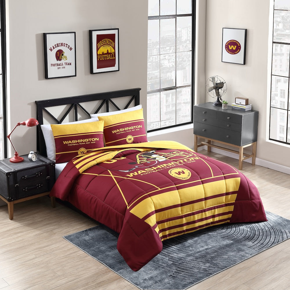 Washington Commanders queen size comforter set